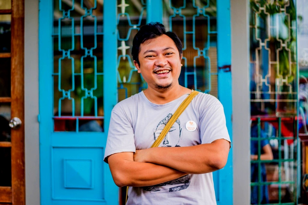 avin lu vao vai trinh cong son anh 5