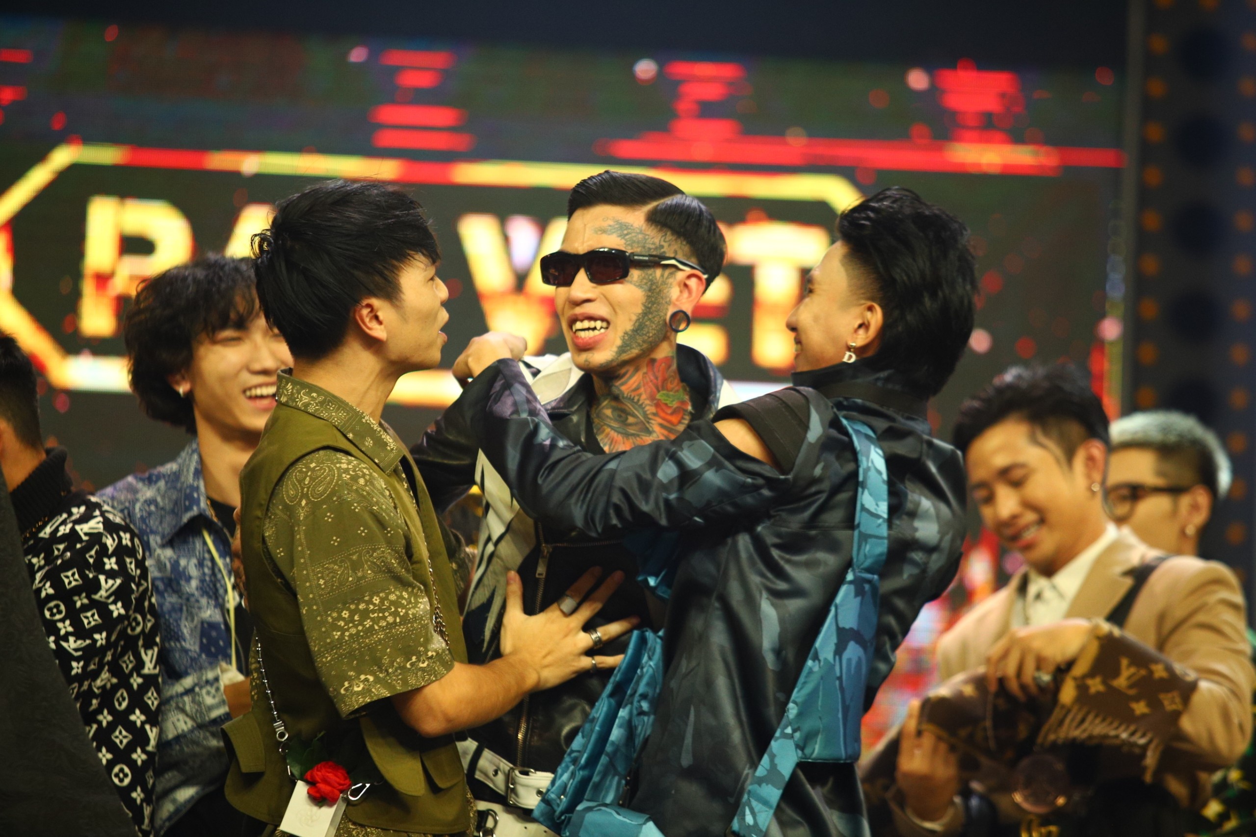 de choat quan quan rap viet anh 7