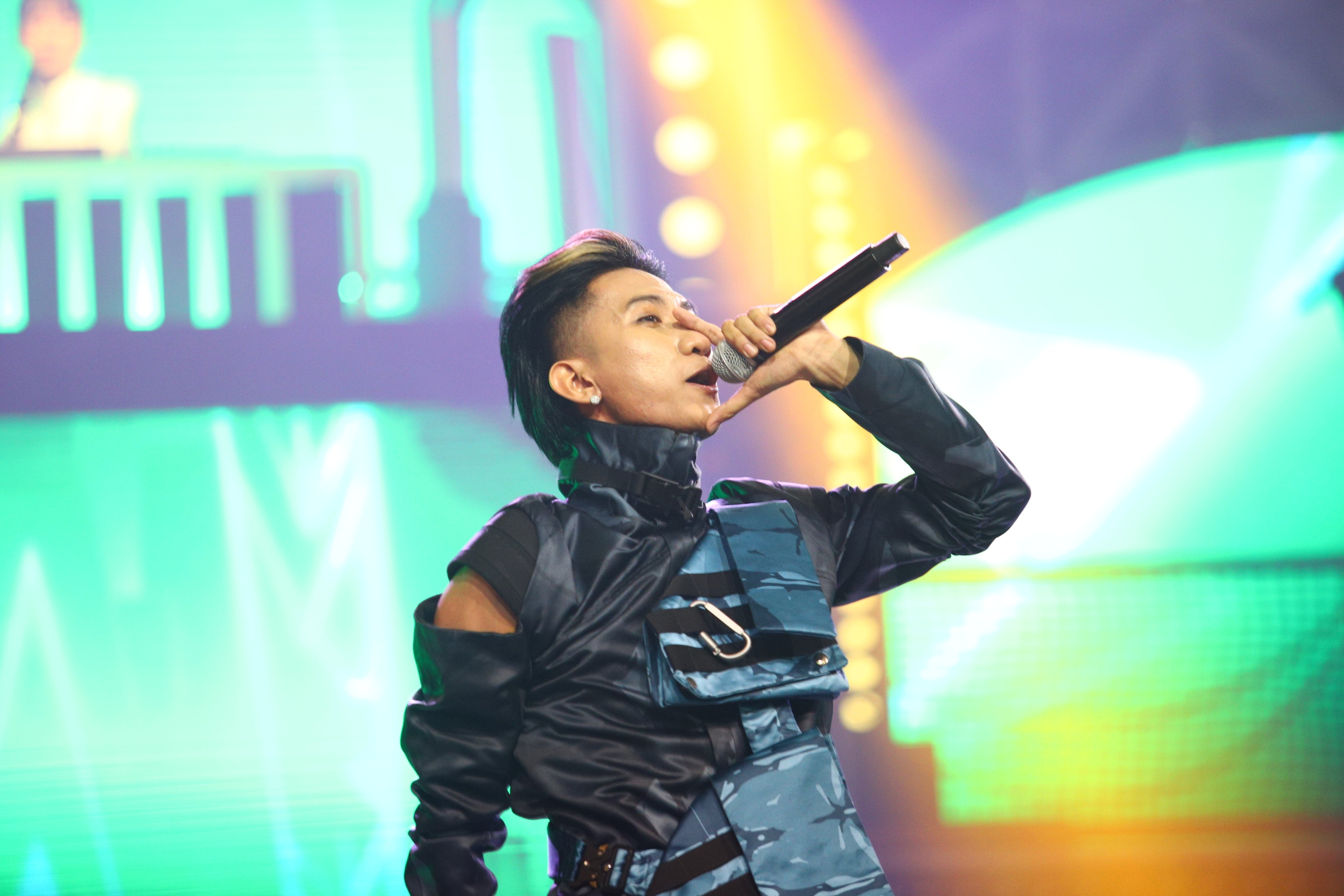 khoanh khac chung ket rap viet anh 11