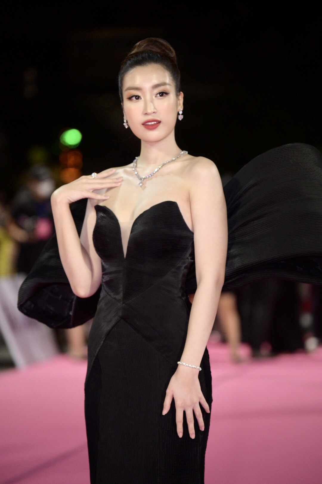 tham do hoa hau viet nam 2020 anh 8