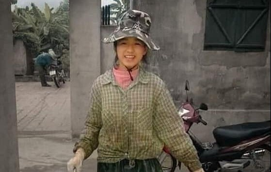 Anh di lam nong giup gia dinh cua Hoa hau Do Thi Ha hinh anh