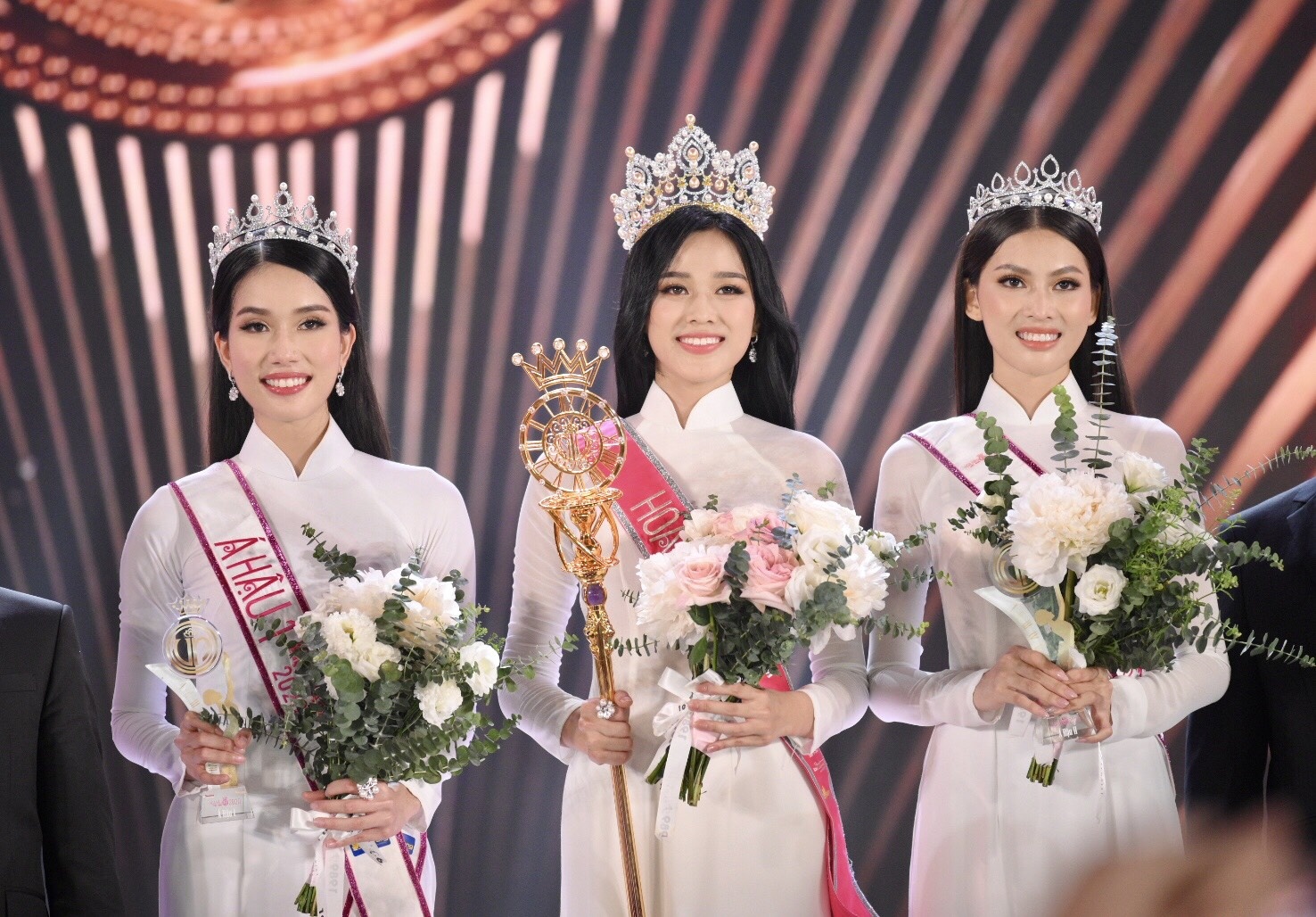 hoc van hoa hau viet nam 2020 anh 1