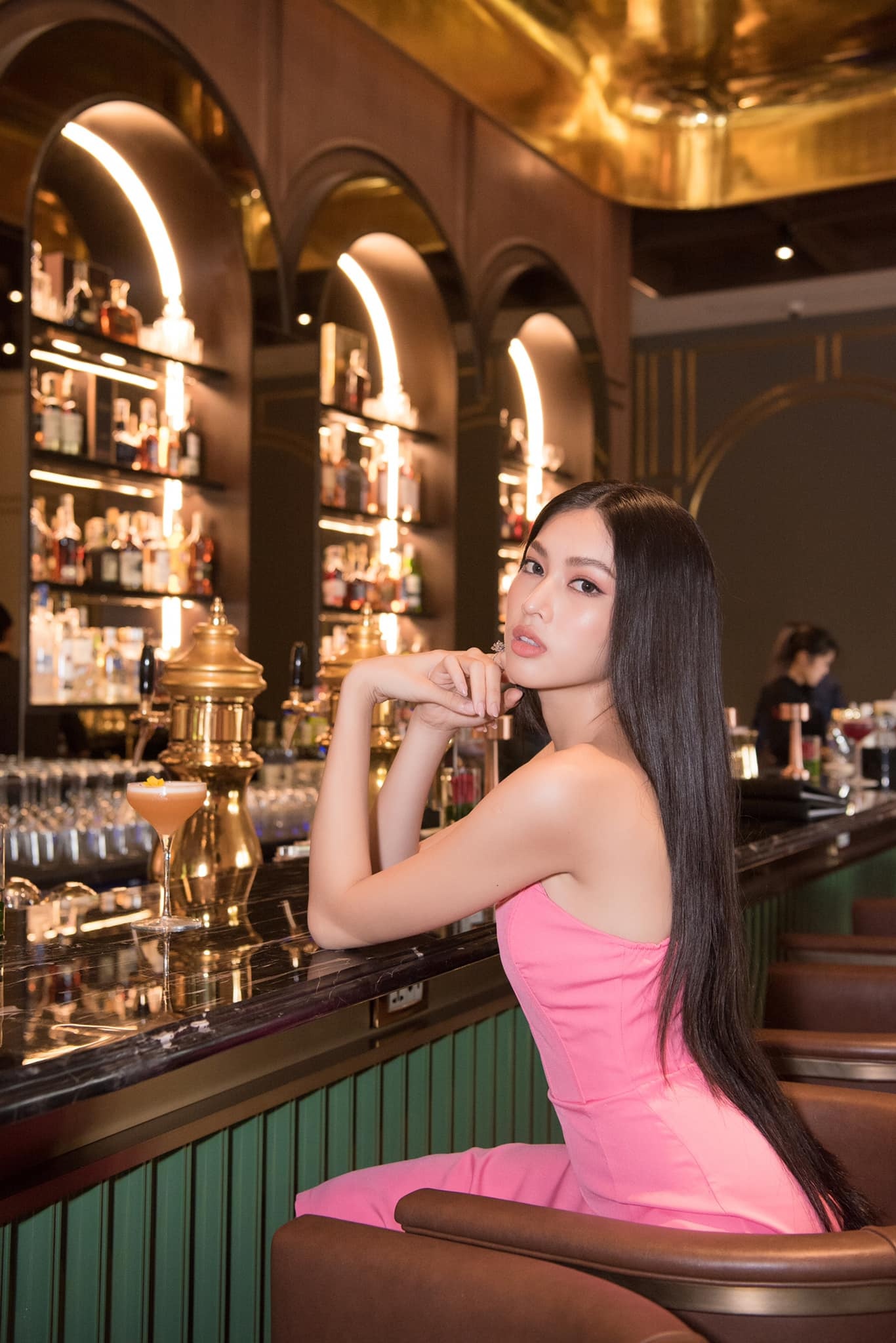 nhan sac a hau ngoc thao anh 4