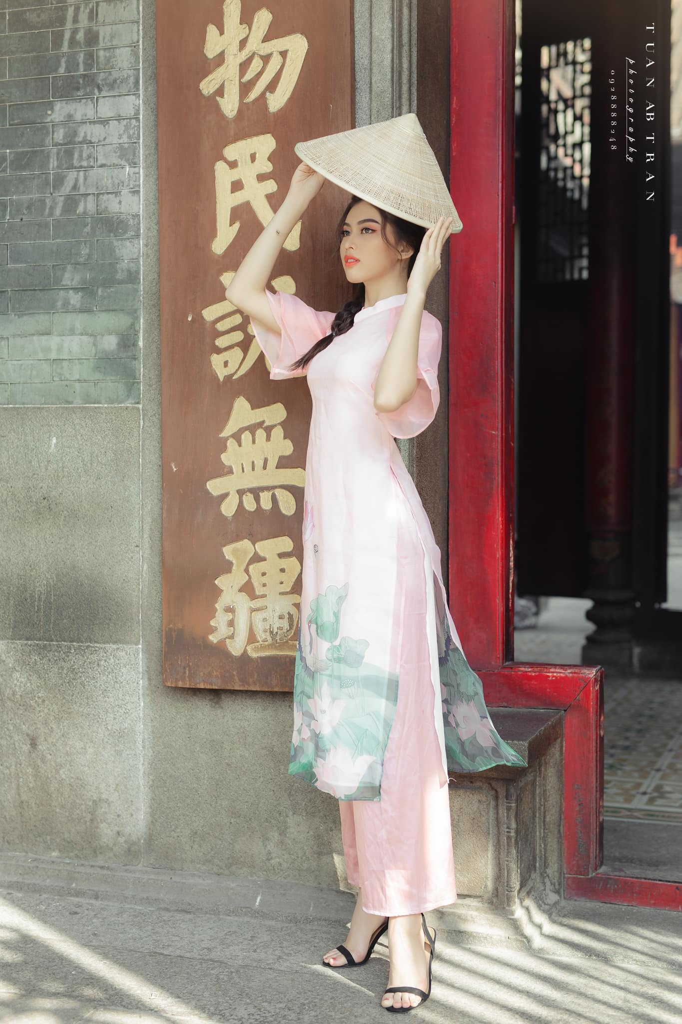 nhan sac a hau ngoc thao anh 14