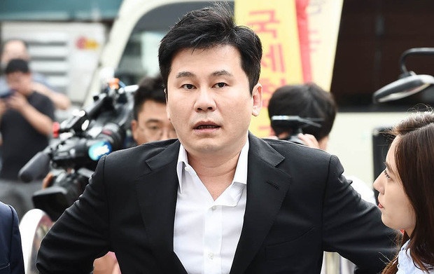 Yang Hyun Suk bi phat 13.500 USD vi danh bac phi phap hinh anh