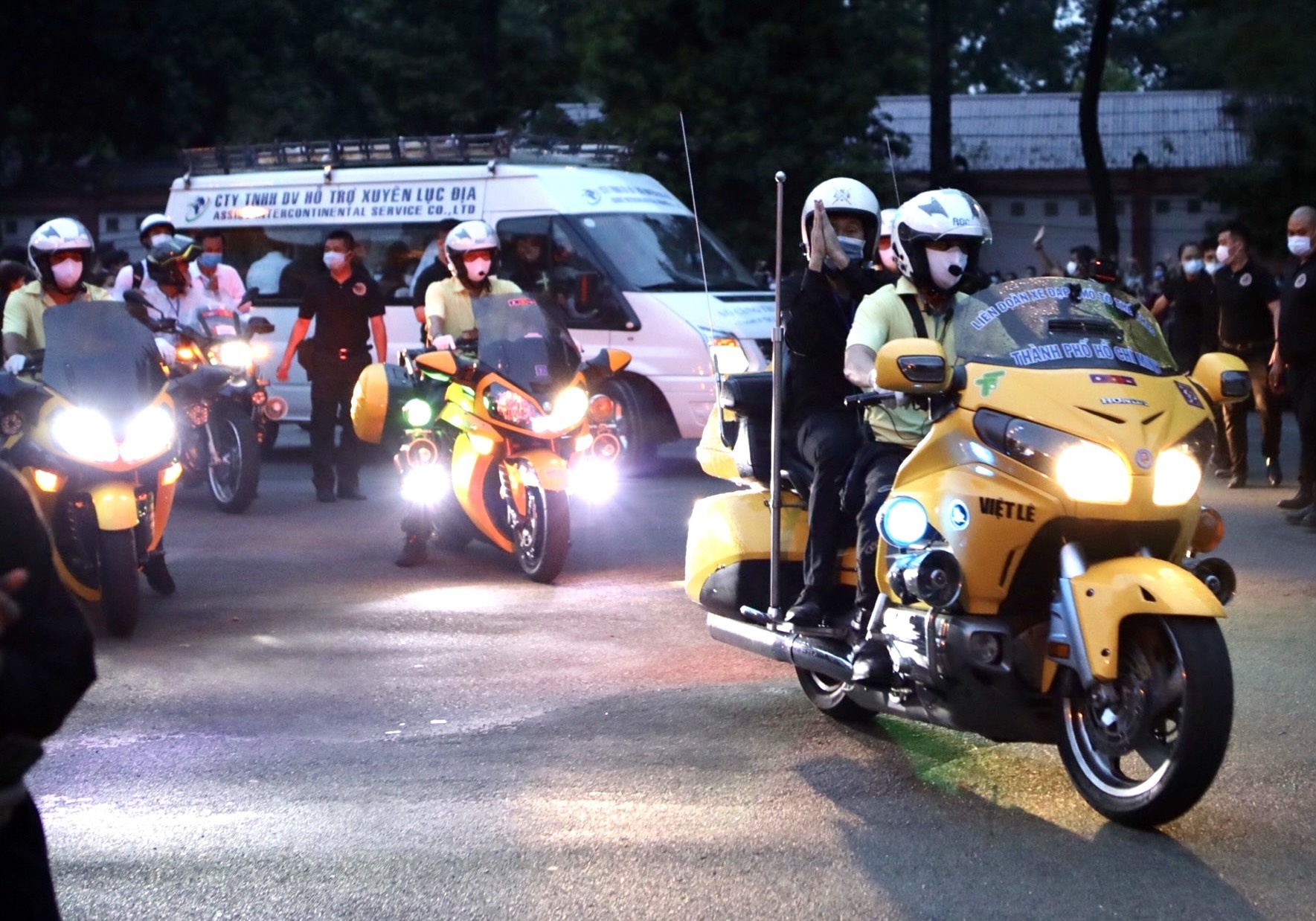 hinh anh dam tang chi tai anh 10