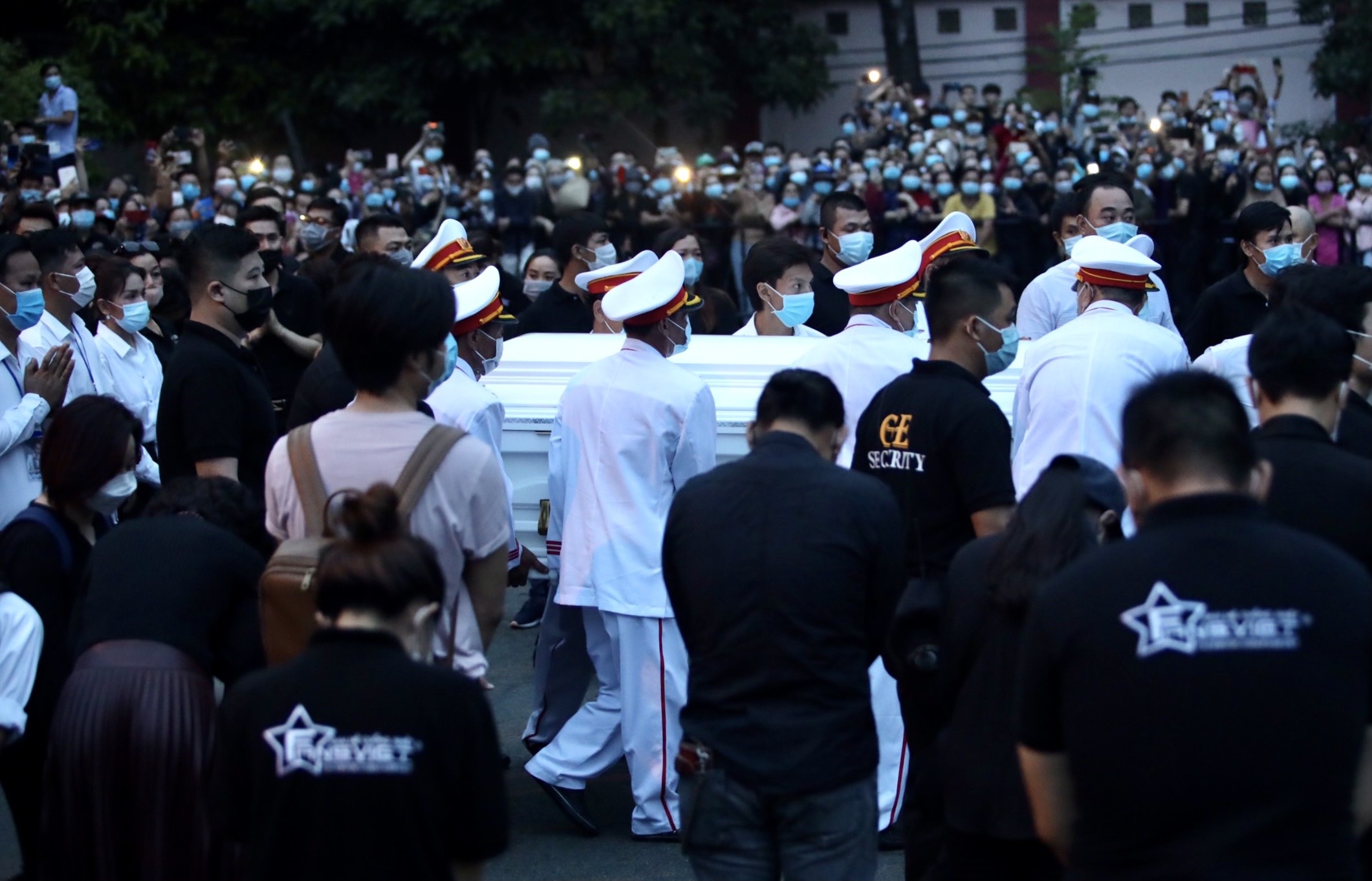 hinh anh dam tang chi tai anh 9