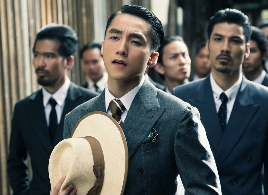 Son Tung M-TP chuong phong cach chu tich hinh anh