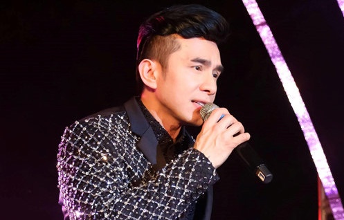 Dan Truong hat bai dem so cua chang trai chan bo Ytiet hinh anh