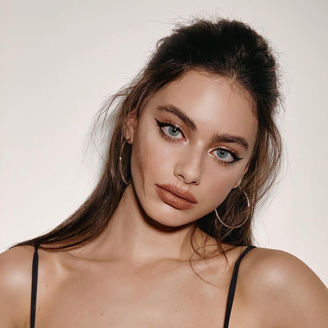 nhan sac Yael Shelbia anh 5