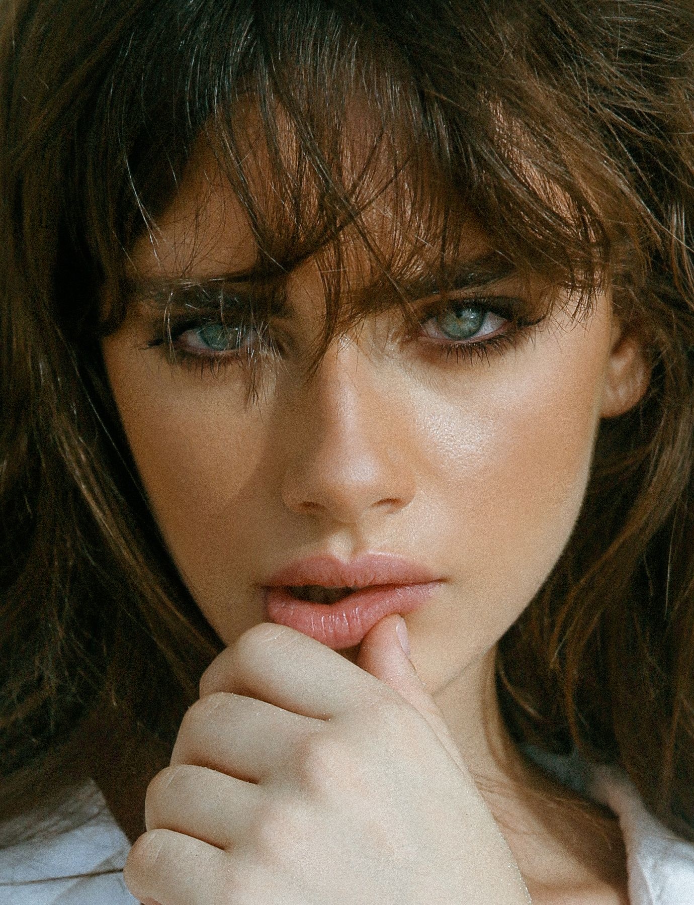 nhan sac Yael Shelbia anh 2