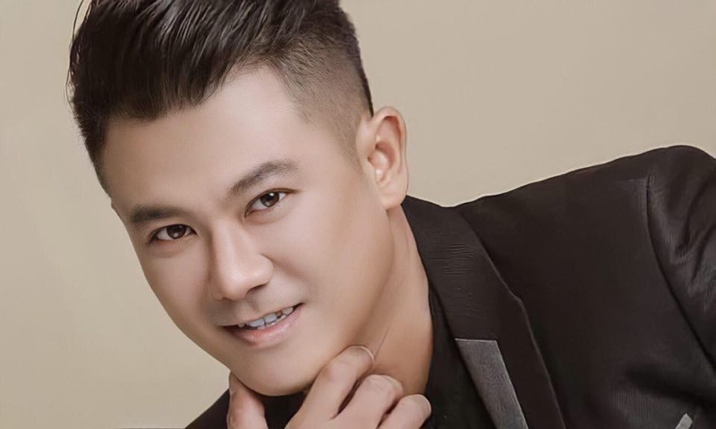 van quang long qua doi anh 1