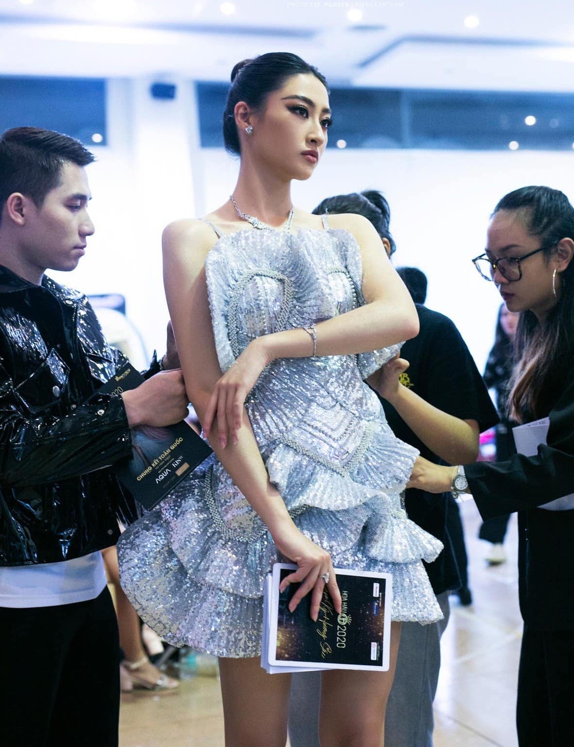 lương thùy linh hết nhiệm kỳ ảnh 7 luong thuy linh het nhiem ky anh 7