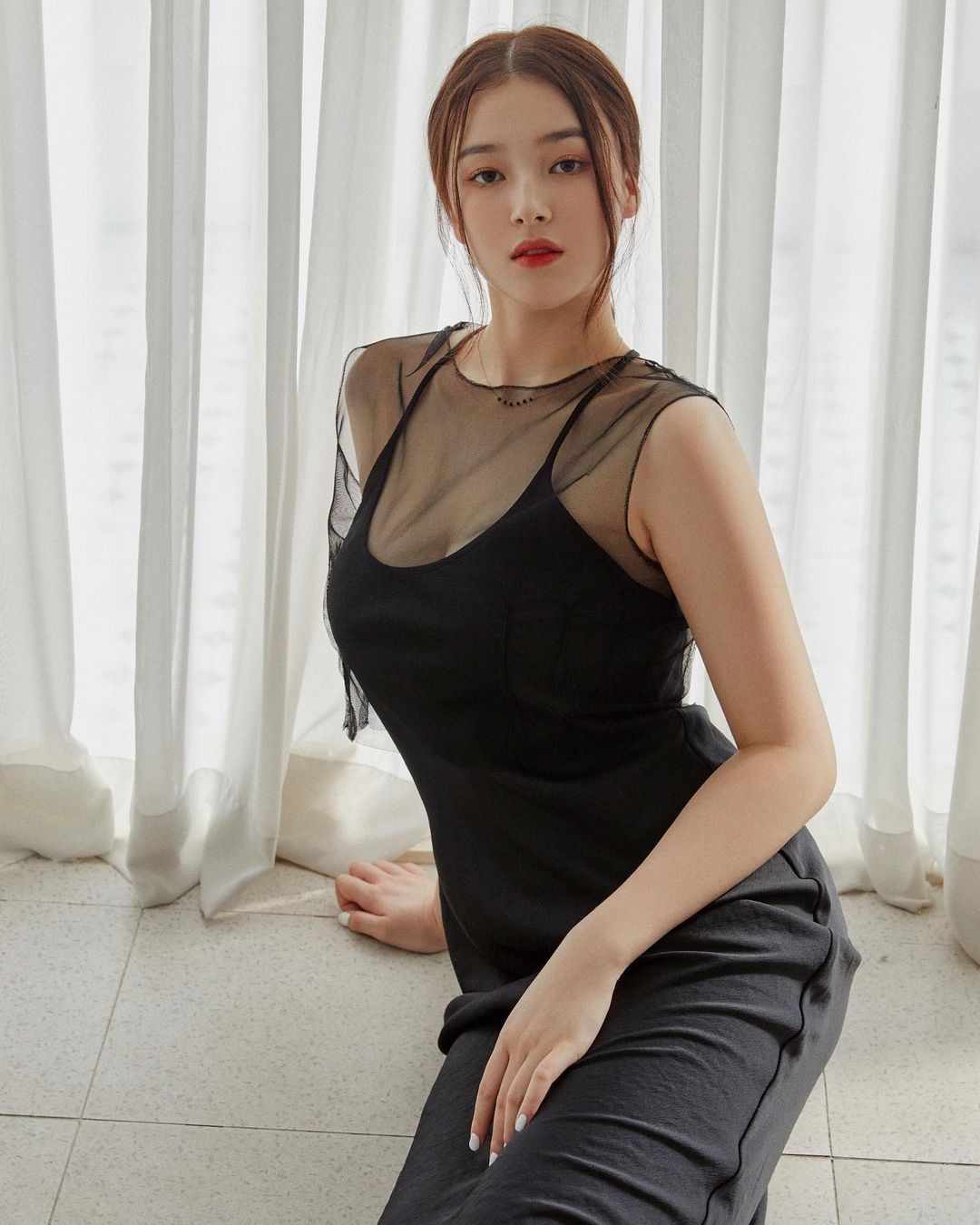 nancy bi chup len anh 11