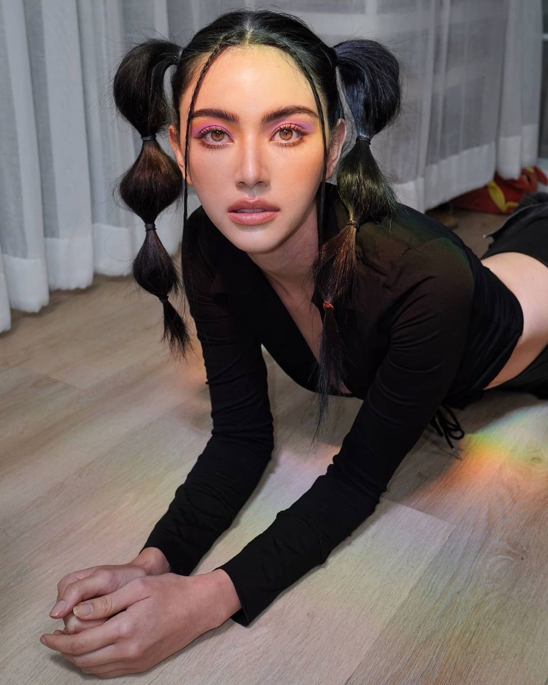 mai davika vòng eo con kiến ảnh 4 mai davika vong eo con kien anh 4