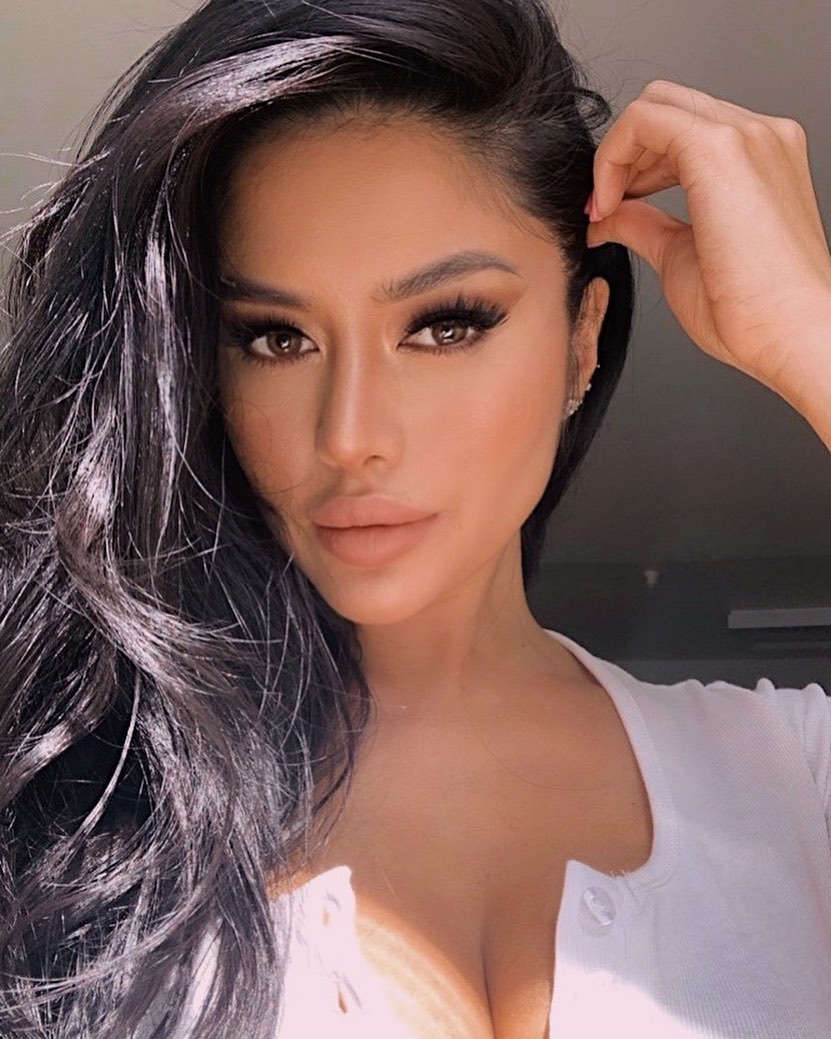 nhan sac dj kim lee anh 2