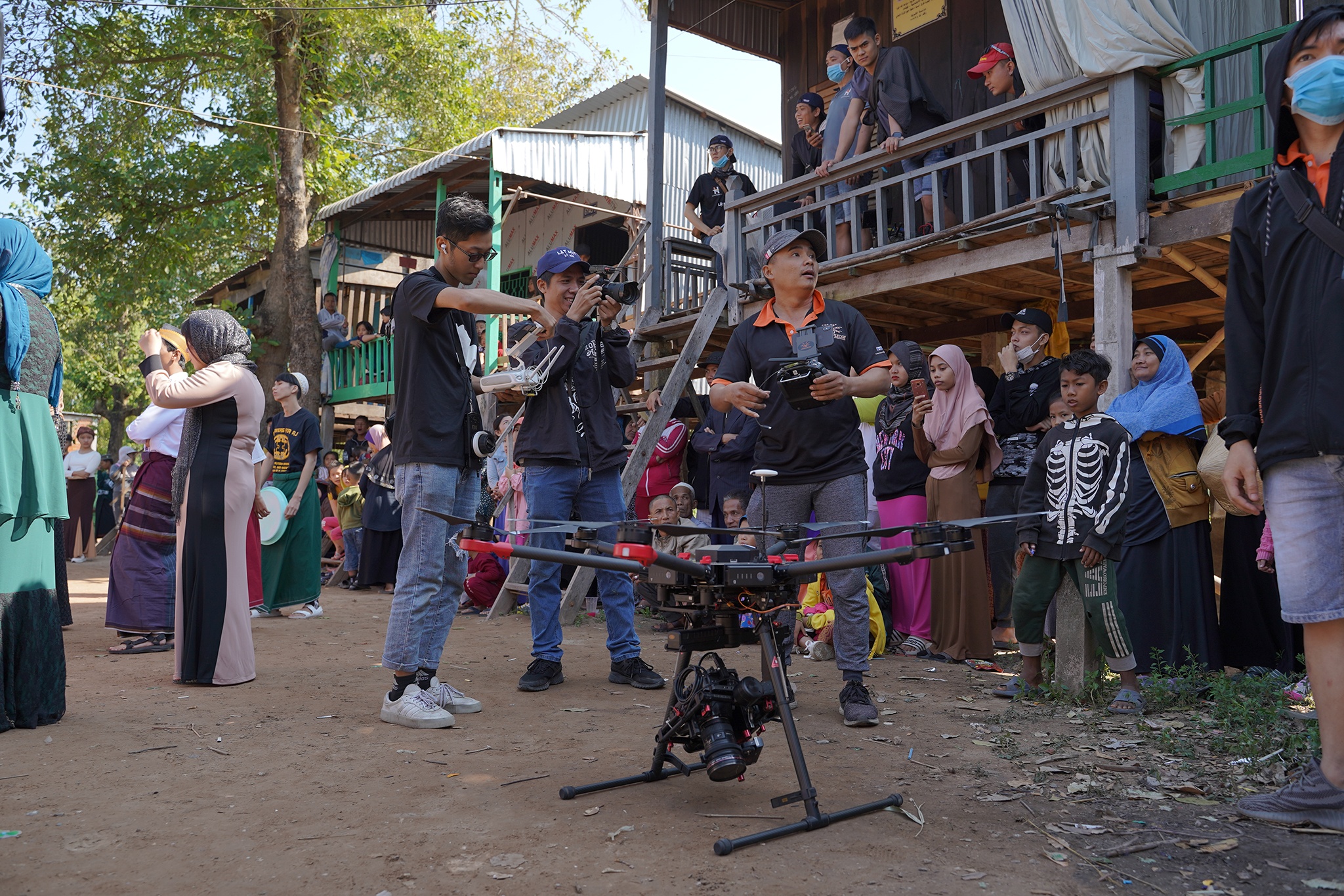 hau truong phim lat mat anh 4