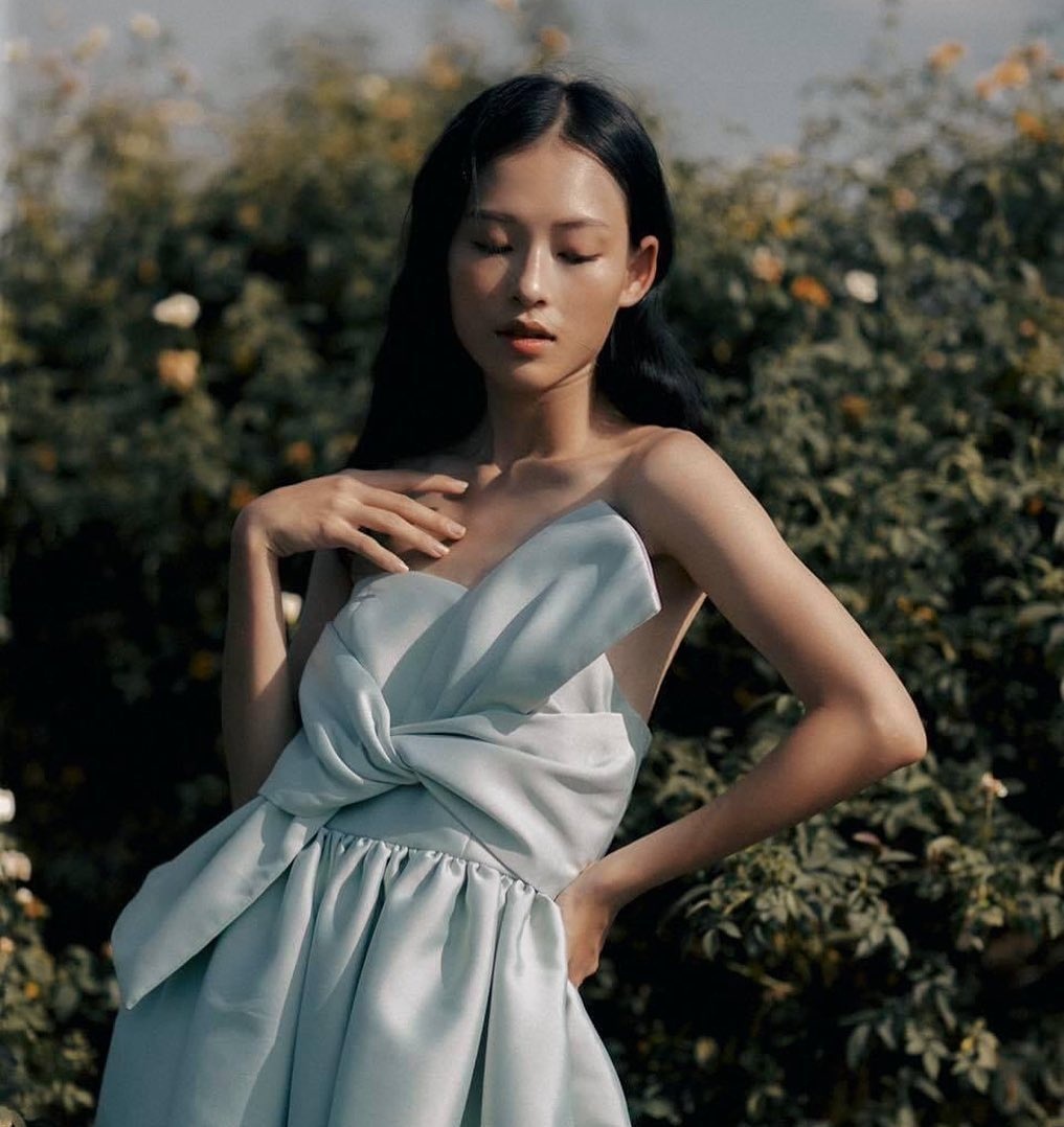 co gai viet giong chuong tu di anh 14