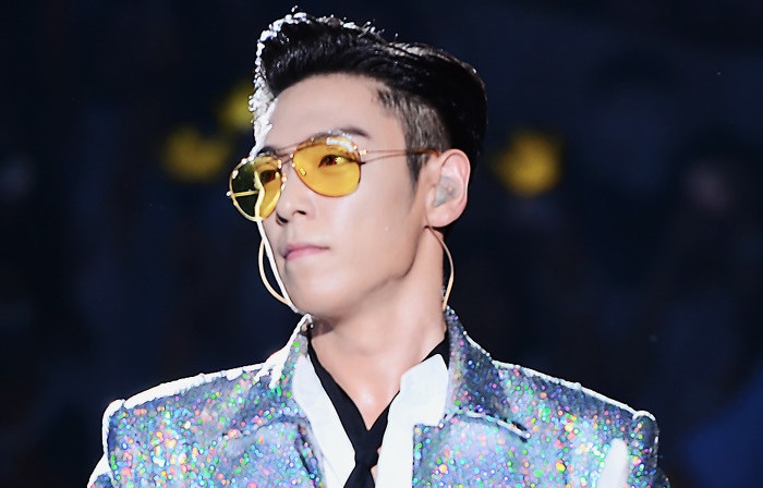 T.O.P (Big Bang) so huu the tin dung danh cho gioi sieu giau hinh anh