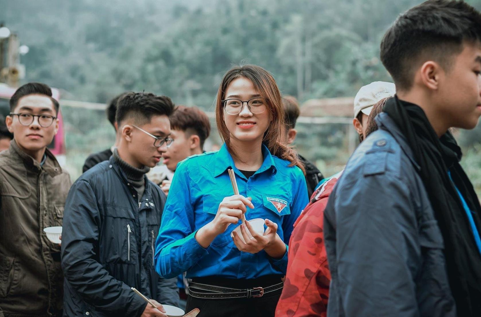 mat moc do thi ha anh 10