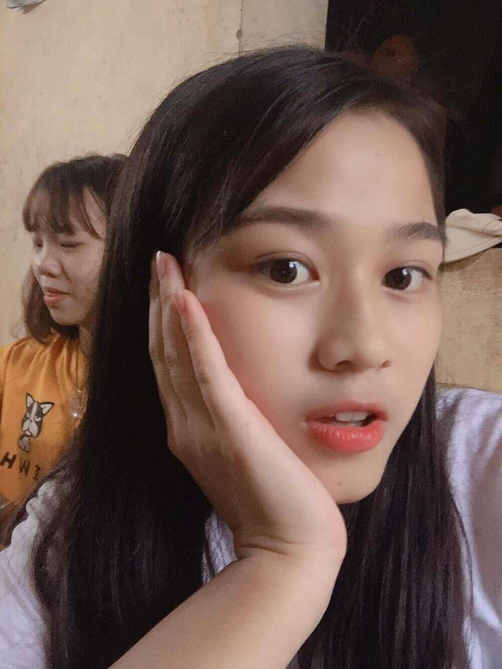 mặt mộc đỗ thị hà ảnh 4 mat moc do thi ha anh 4