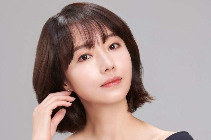 nhom ban than son ye jin anh 15