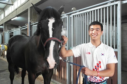 sao han de doa ban gai bang clip nong anh 4