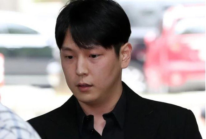 Ca si Han Quoc ngoi tu 10 thang sau khi cuong buc phu nu hinh anh