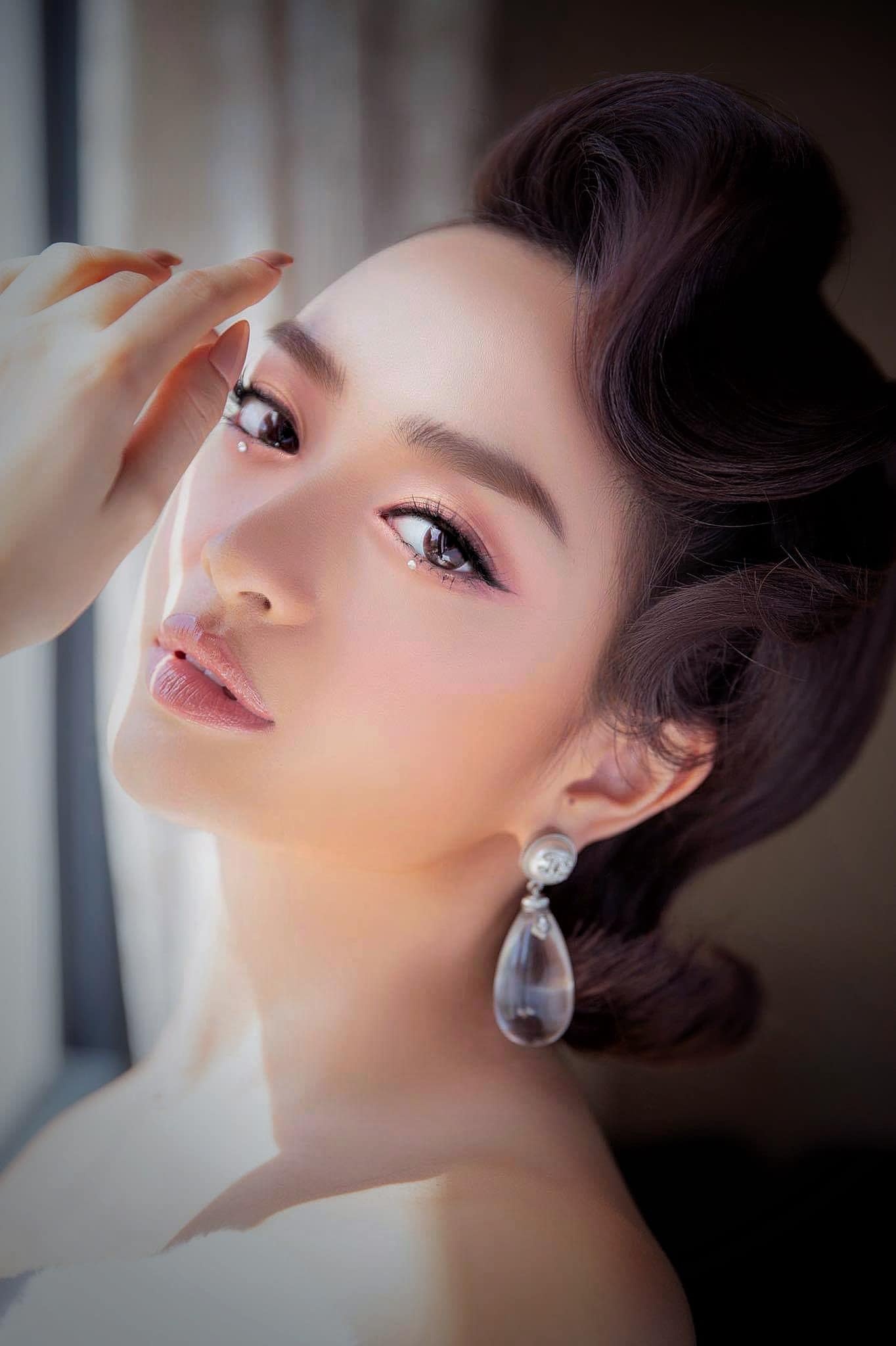 chuyen gia trang diem minh loc qua doi anh 10