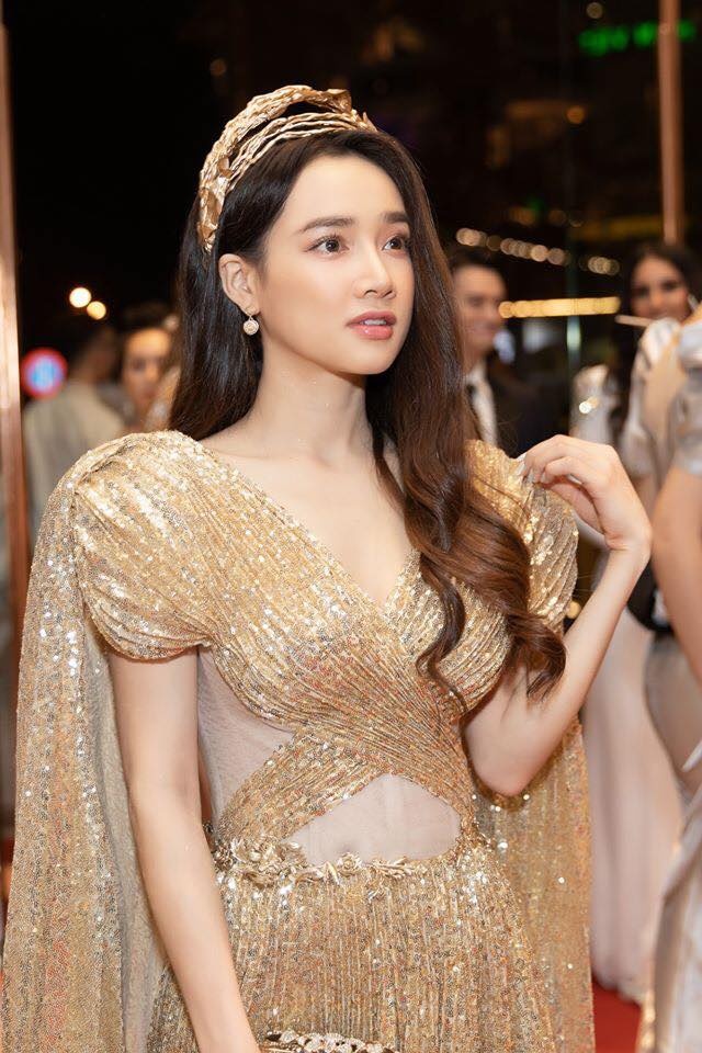 chuyen gia trang diem minh loc qua doi anh 15