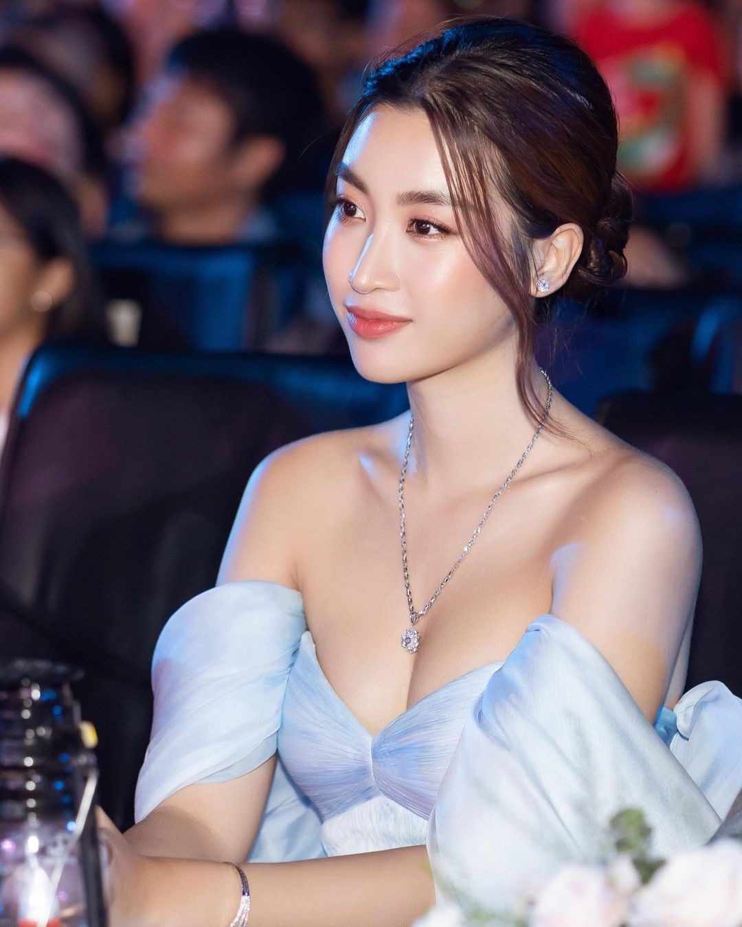 hoa hau viet nam het nhiem ky anh 5