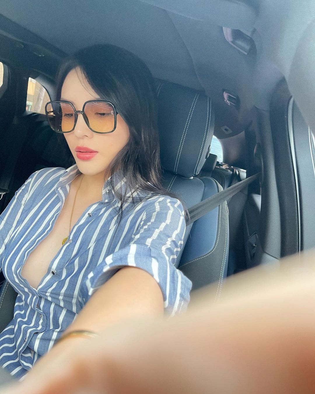 hoa hau viet nam het nhiem ky anh 9