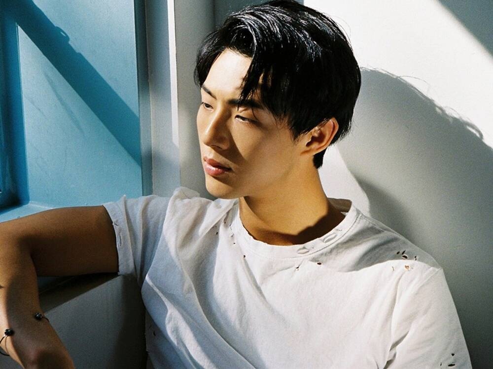 Dien vien Han bi to quay roi tinh duc, tran lot tien cua ban hoc hinh anh