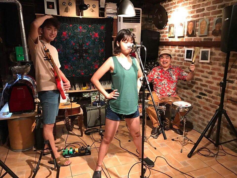 ca sĩ hàn qua đời ảnh 2 ca si han qua doi anh 2
