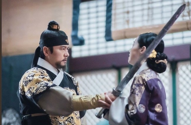 Trung Quoc danh cap van hoa va khien phim Han xuyen tac lich su? hinh anh