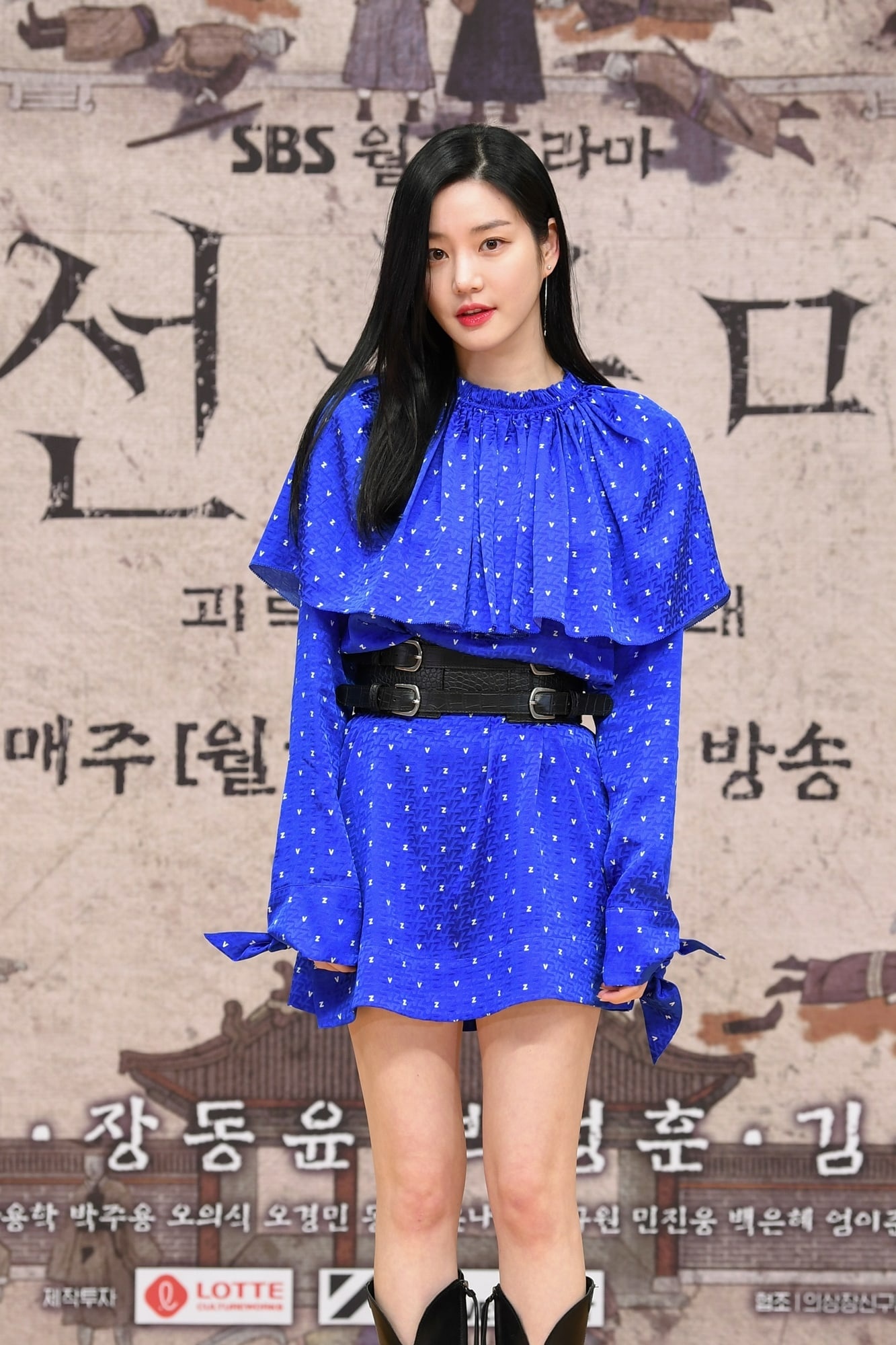 phim hàn xuyên tạc lịch sử ảnh 4 phim han xuyen tac lich su anh 4