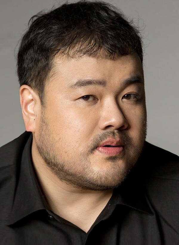 dien vien money heist ban han anh 12