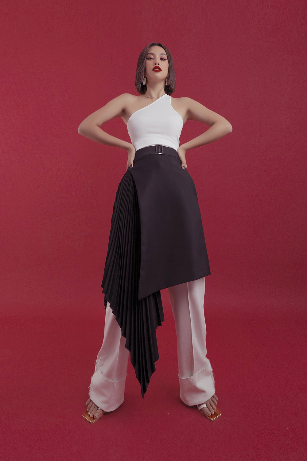 tieu vy tren tap chi phap anh 8