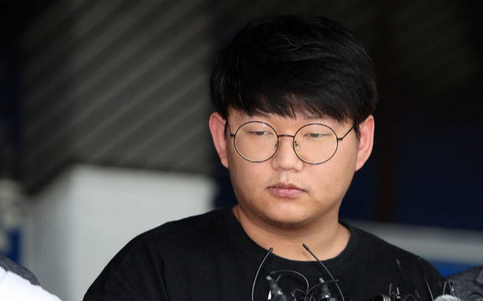 Ke cam dau vu 'phong chat thu N' nhan muc an 34 nam tu giam hinh anh