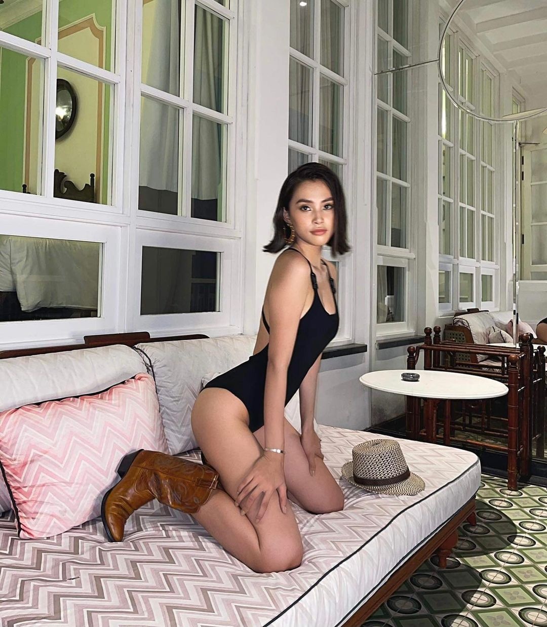 tieu vy phong cach ho bao anh 6