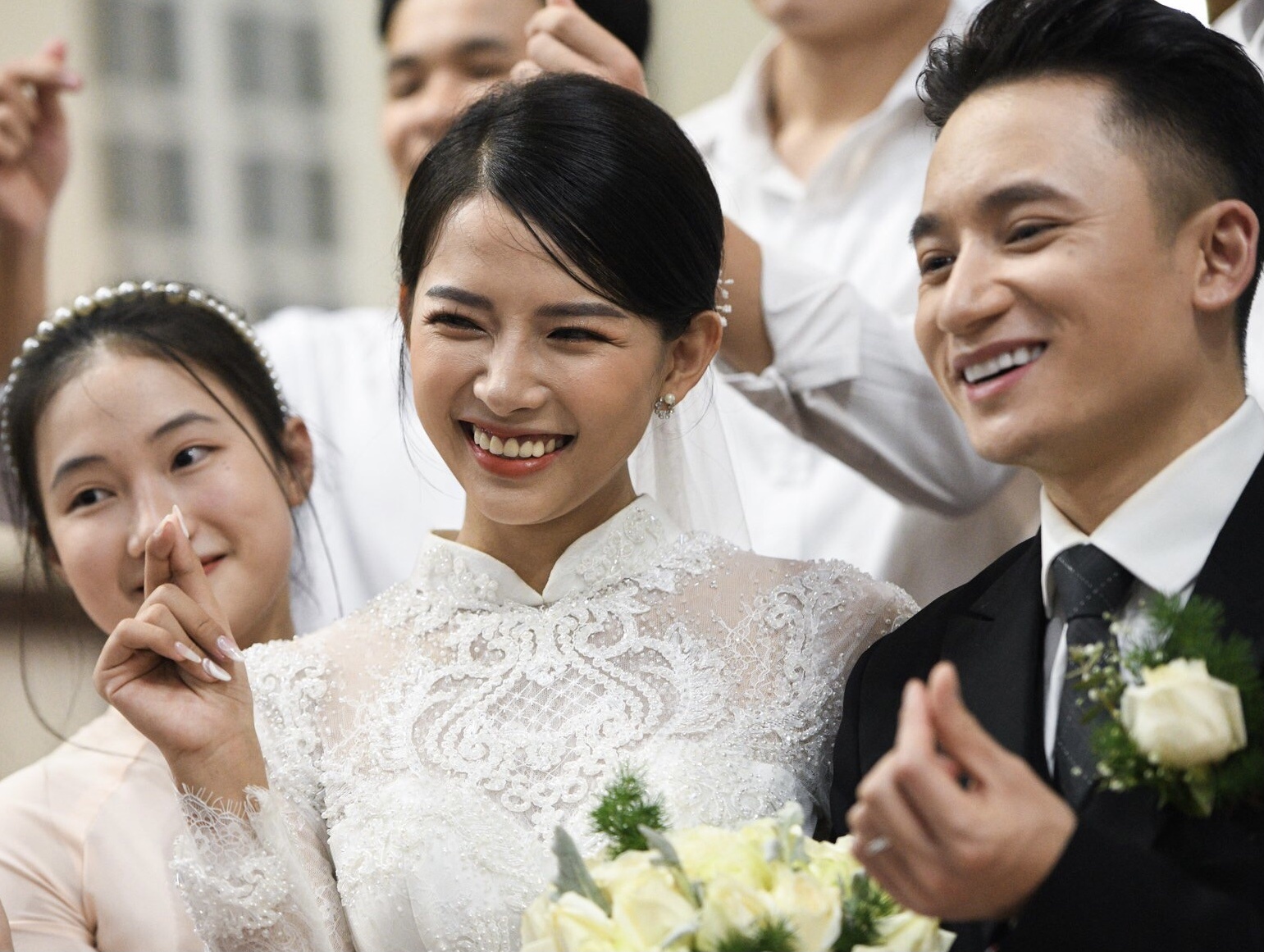 Nhan sac vo Phan Manh Quynh hinh anh