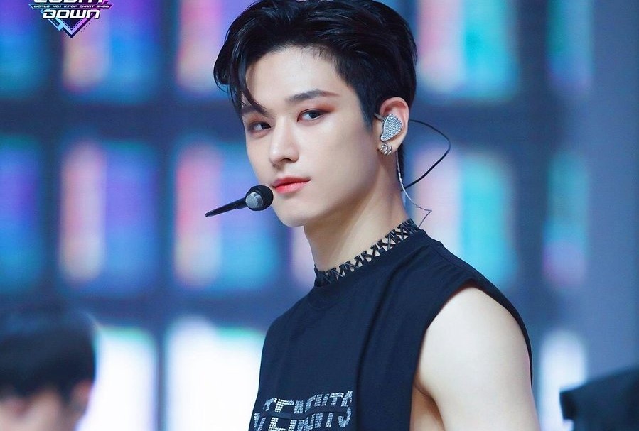 8 nam nghe si co ngoai hinh an tuong nhat Kpop hinh anh