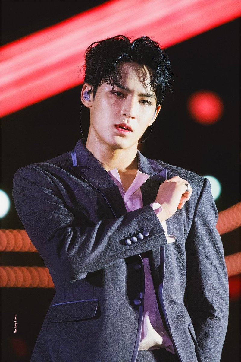 top 8 visual center nhóm nam ảnh 11 top 8 visual center nhom nam anh 11