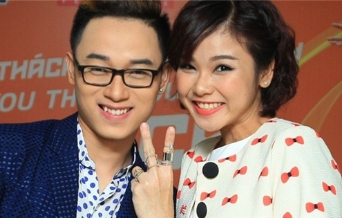 Truc Nhan - Truong Thao Nhi hat live 'Bon chu lam' hinh anh