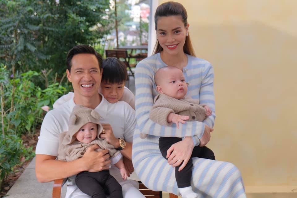 Sao Viet lam gi ngay le gio To? hinh anh