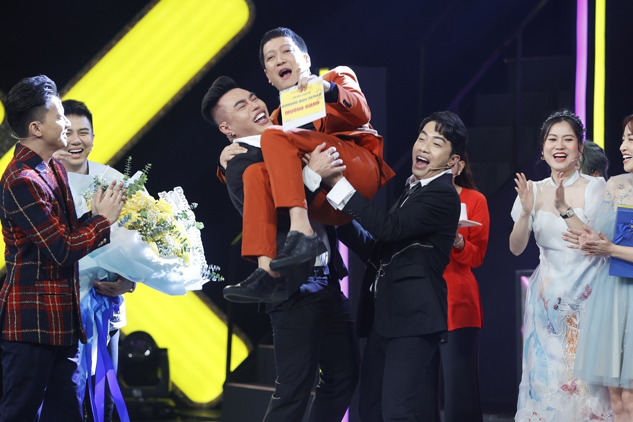 truong giang tham gia running man anh 3