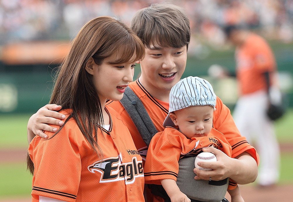 5 nam than tuong Han som ket hon va co con hinh anh