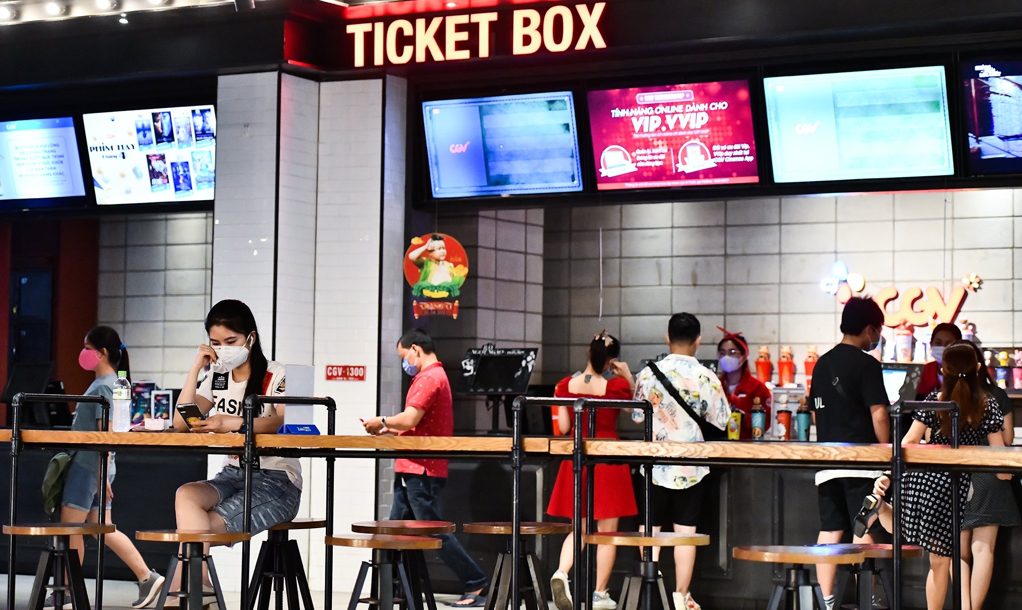 rap phim le 30/4-1/5 anh 1