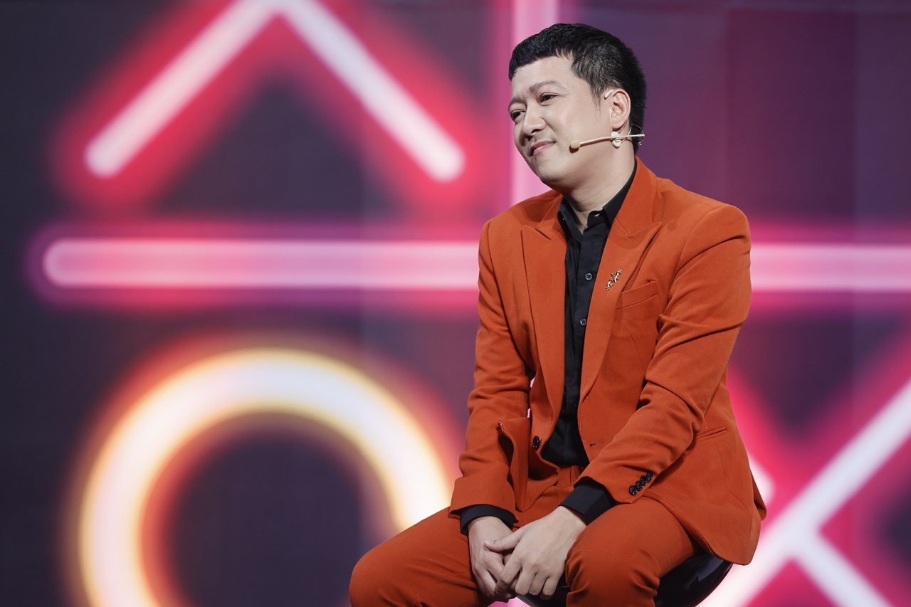 dan cast chay di cho chi mua 2 anh 5