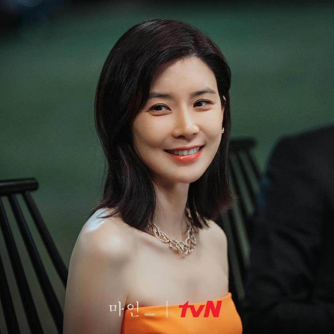lee bo young mine anh 2